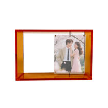 Factory Price Custom Clear Acrylic Block Photo Display Rack with Rotatable Photos Portable Display Stand for Home Decor Item